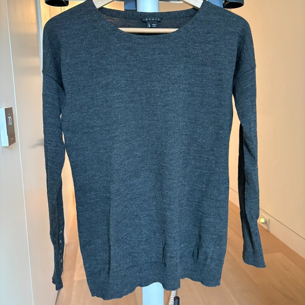 Theory dark grey wool sweater | petite P | 95% wool | great condition